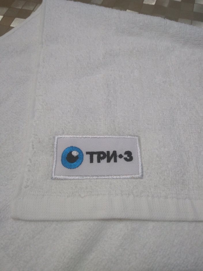 Аппликация вышивкой на махровом полотенце